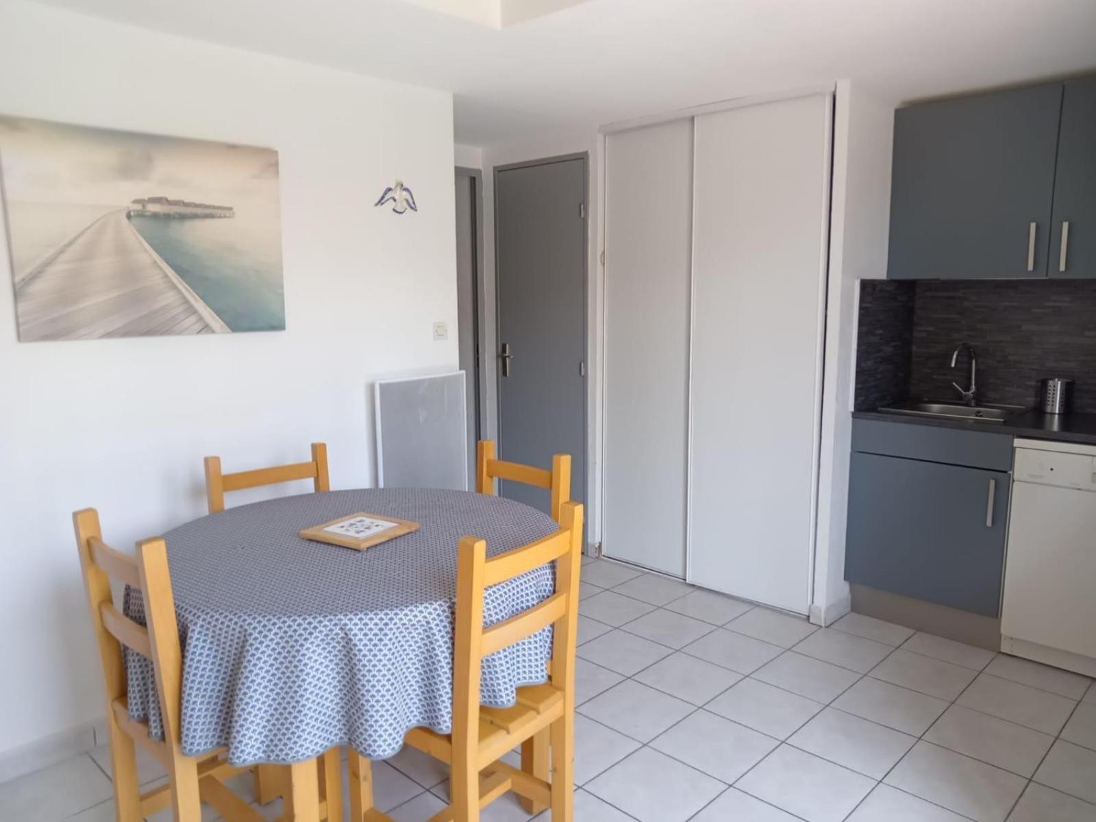 Maison Avec Terrasse Et Piscine Dans Residence A 6Min De La Plage Сен Мари ла Мер Екстериор снимка